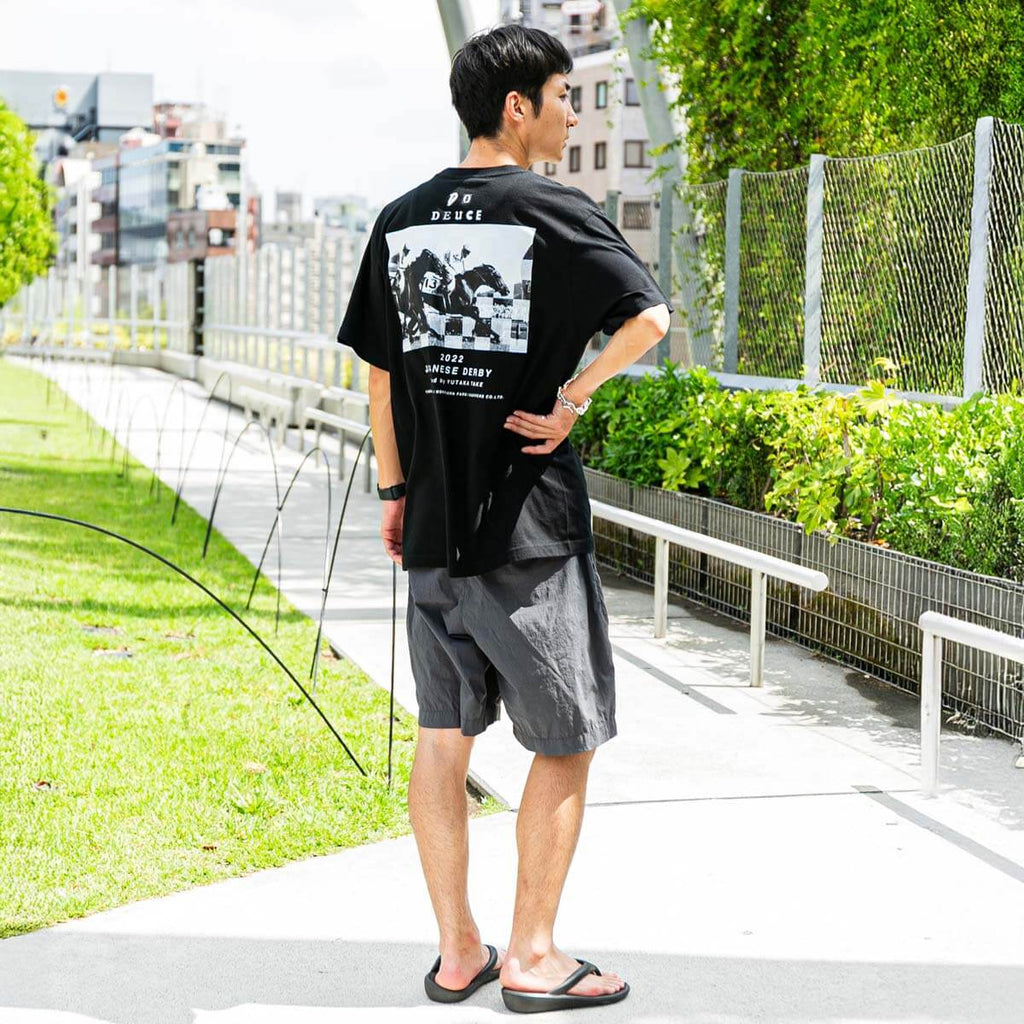 モデル（181cm 69kg）はXLを着用しております。
