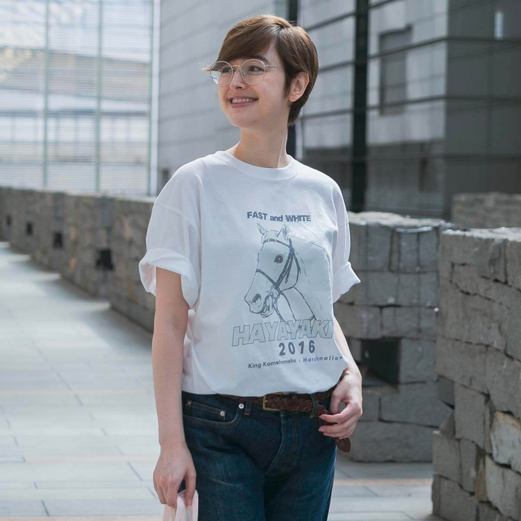 女性モデル（170cm）はXLサイズを着用しております。