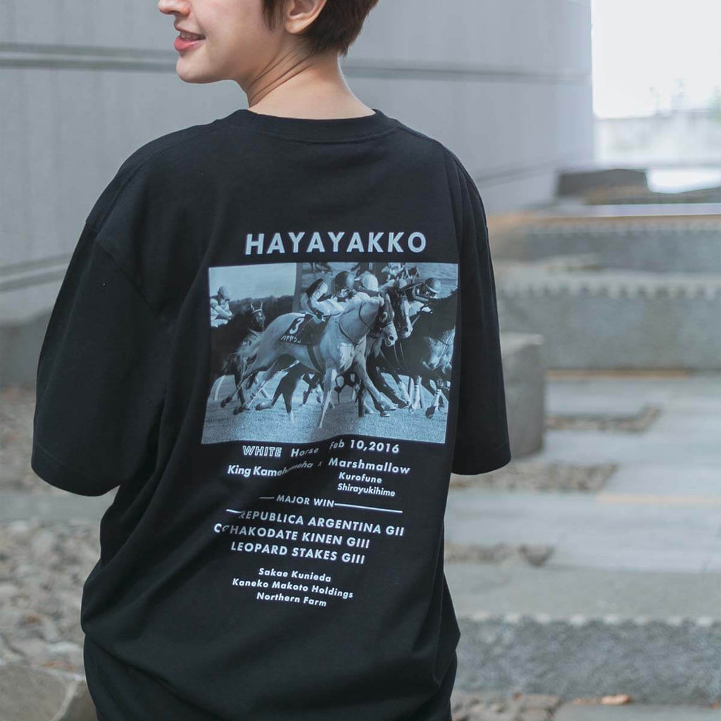 女性モデル（170cm）はXLサイズを着用しております。
