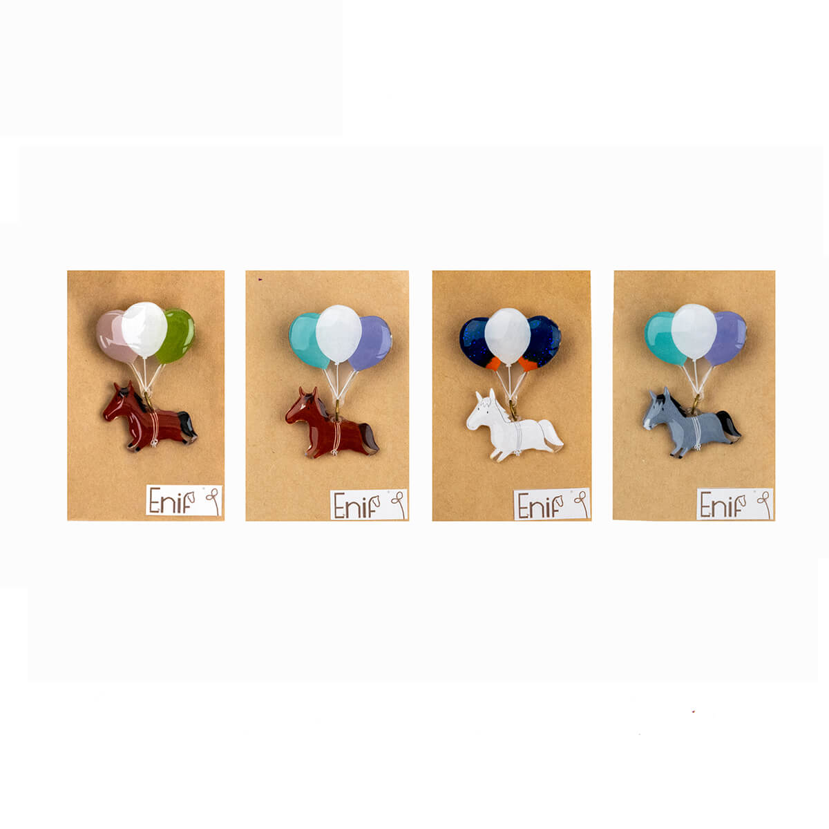 馬の頭 桜型金属装飾品 ときわ奥様 on X